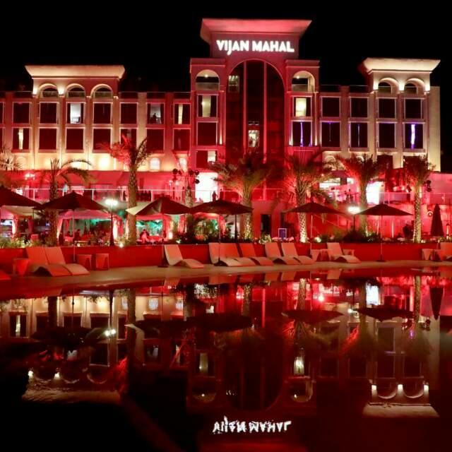 Vijan Mahal Hotel จาบัลปูร์ ภายนอก รูปภาพ