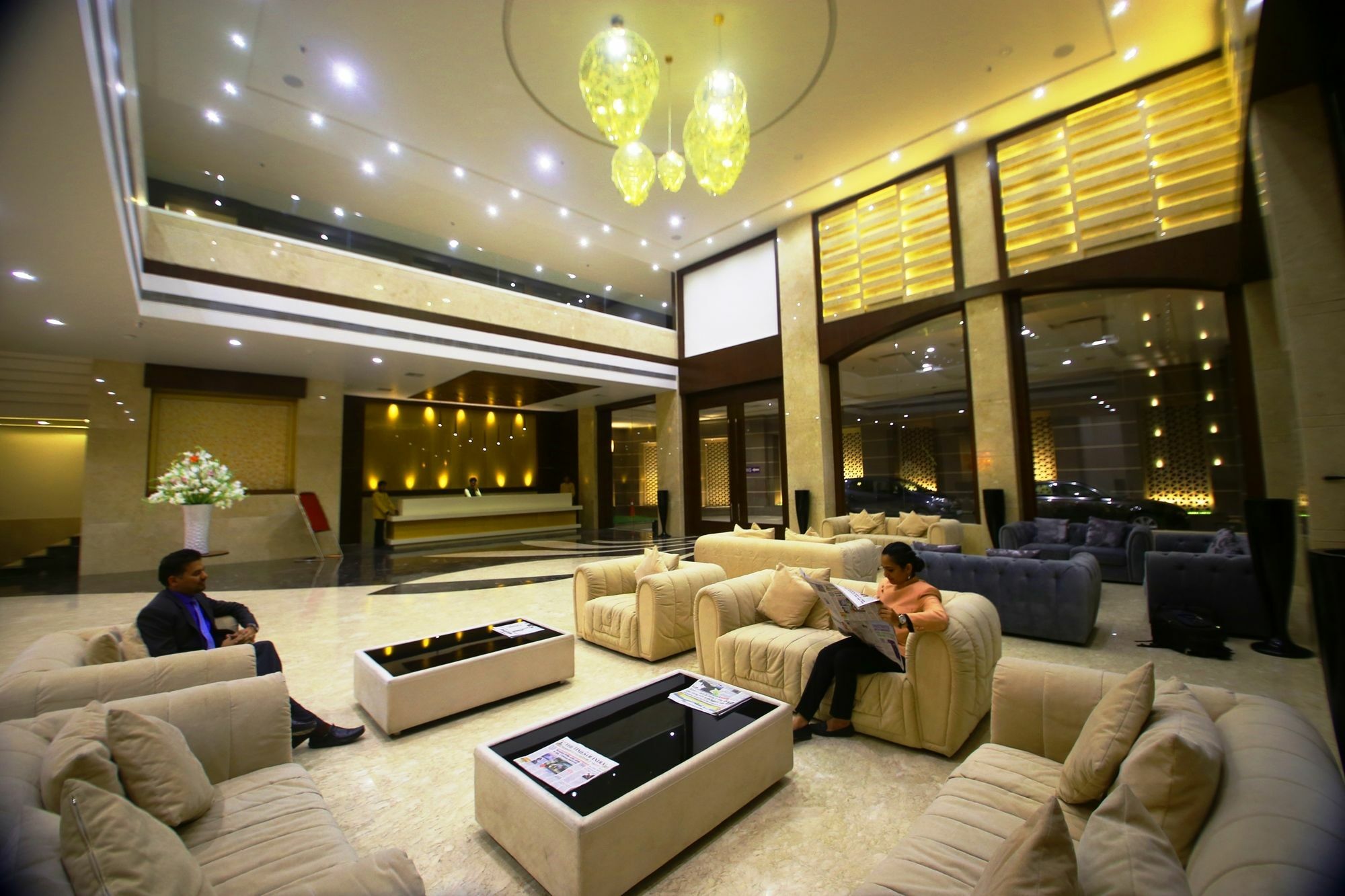 Vijan Mahal Hotel จาบัลปูร์ ภายนอก รูปภาพ